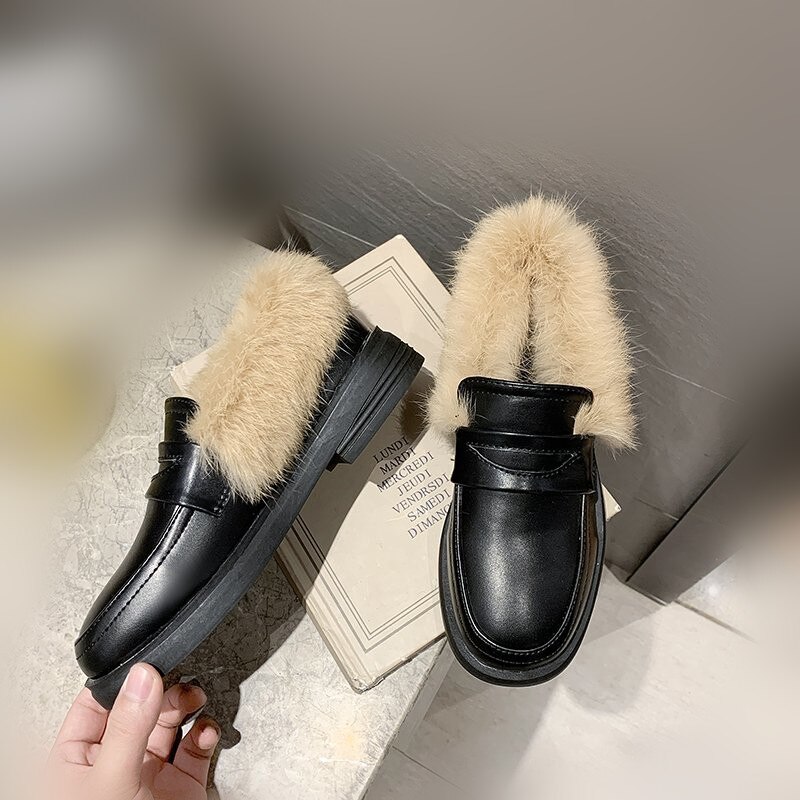 Mocassins fourrure femmes chaussures automne noir chaussures plates talons bas femmes décontracté femme baskets bout rond Style britannique