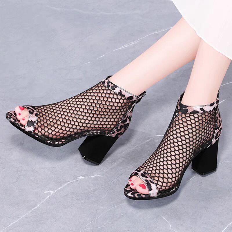 Botines de rejilla con estampado de leopardo para mujer, zapatos sexys de tacón medio, color negro, para verano