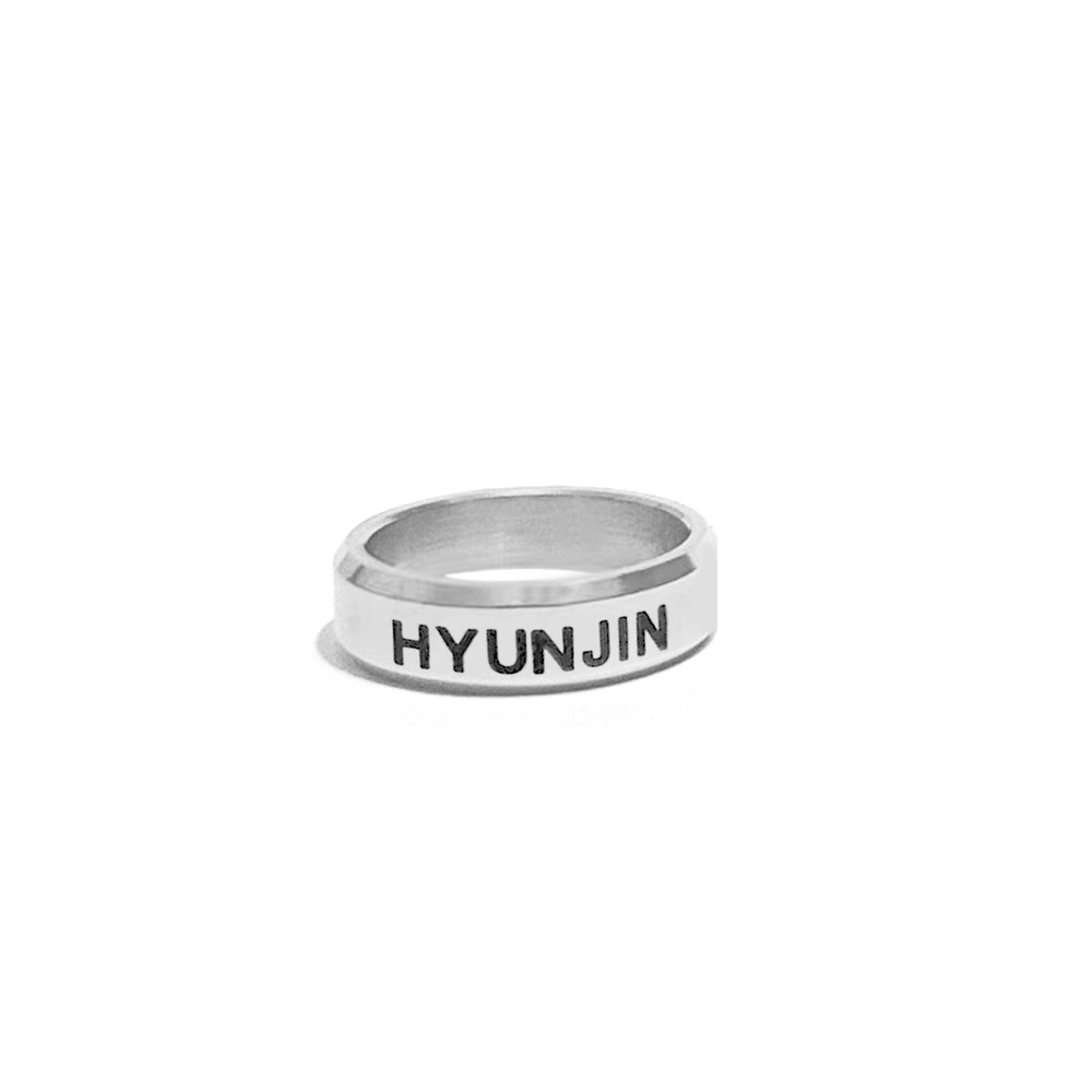 1 Uds. Anillo de dedo KPOP Felix Hyunjin Bangchan Lee Know Han Impresión de fecha de cumpleaños joyería de acero de titanio collar anillo accesorio