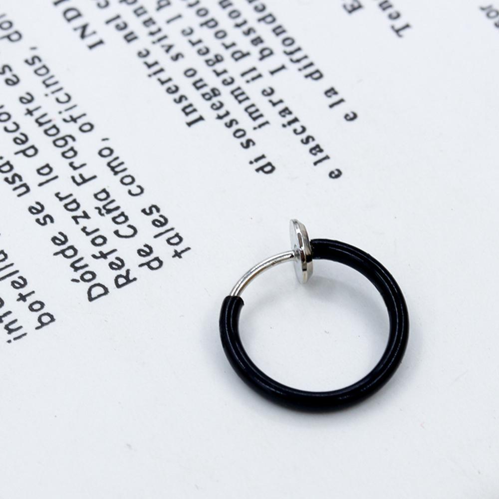 1PC Punk Felsen Ohr Clip Manschette wickeln Ohrringe Auf Gefälschte durchbohren Nase Lippe Band Ringe Für Frauen Männer unisex Punk Clip Ohr schick Schmuck: bllack