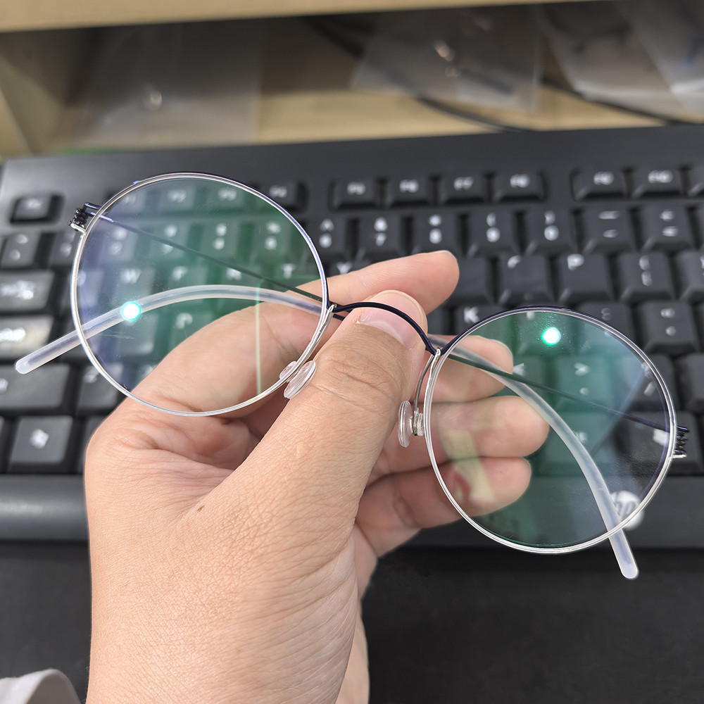 danesa, montura de gafas redonda pequeña sin tornillos para hombres y mujeres, gafas de titanio, monturas de borde de aire, gafas ultraligeras: Naranja