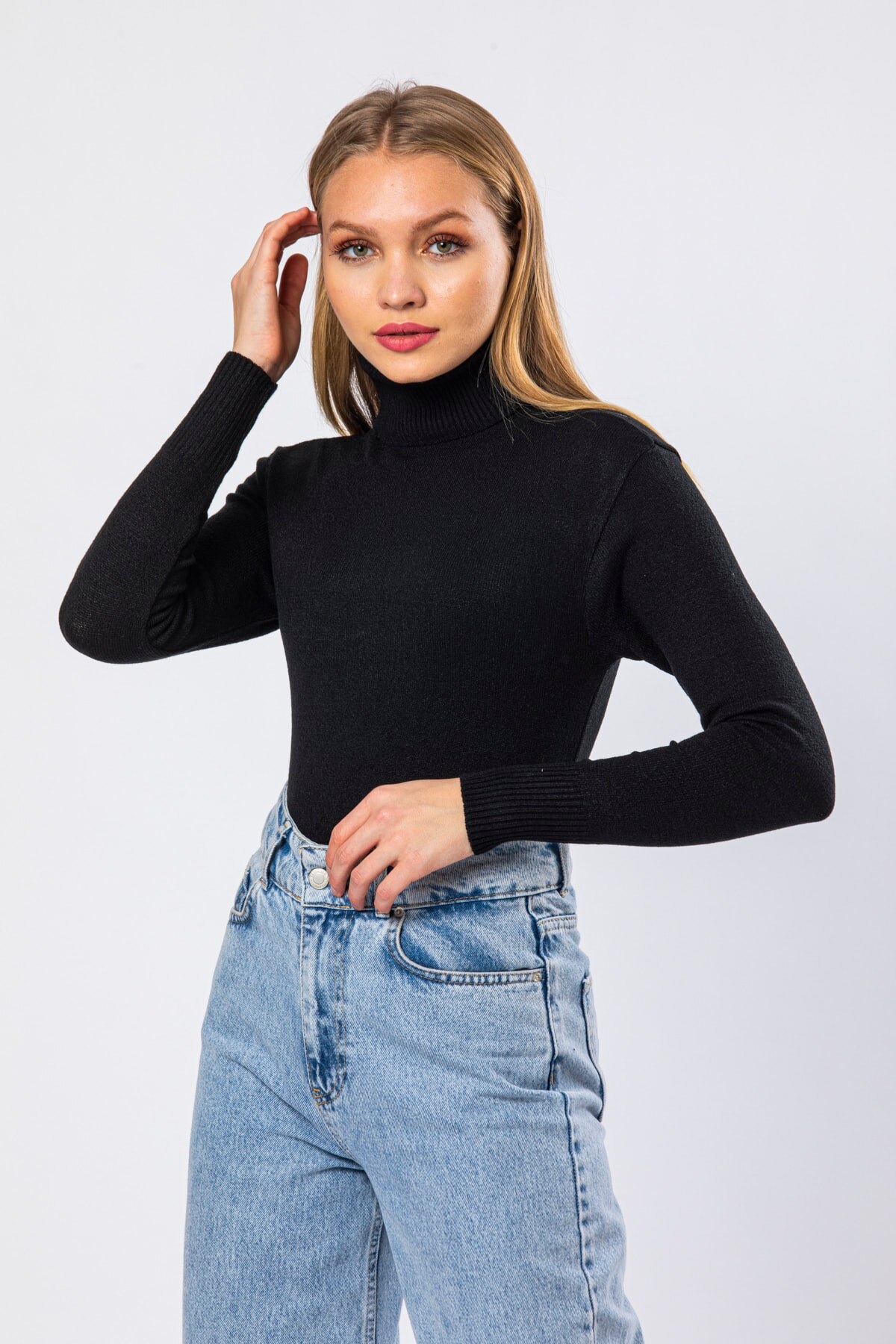 Women's Black Long Sleeve Turtlenecks Knitwear Sweater