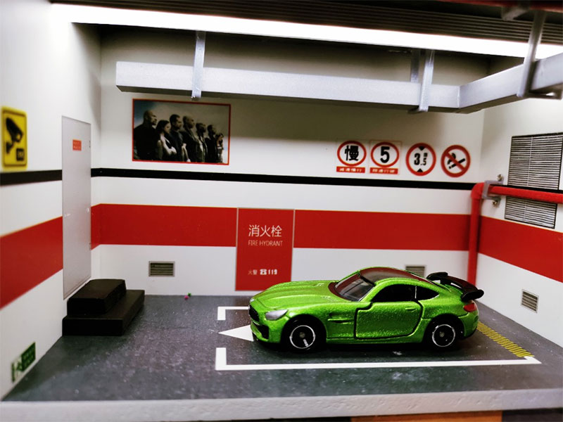 1: 64 skala Legierung Auto Modell Parkplatz Diorama PVC Unterirdischen Garage Szene Thema Vitrine Mit Licht Lagerung Box