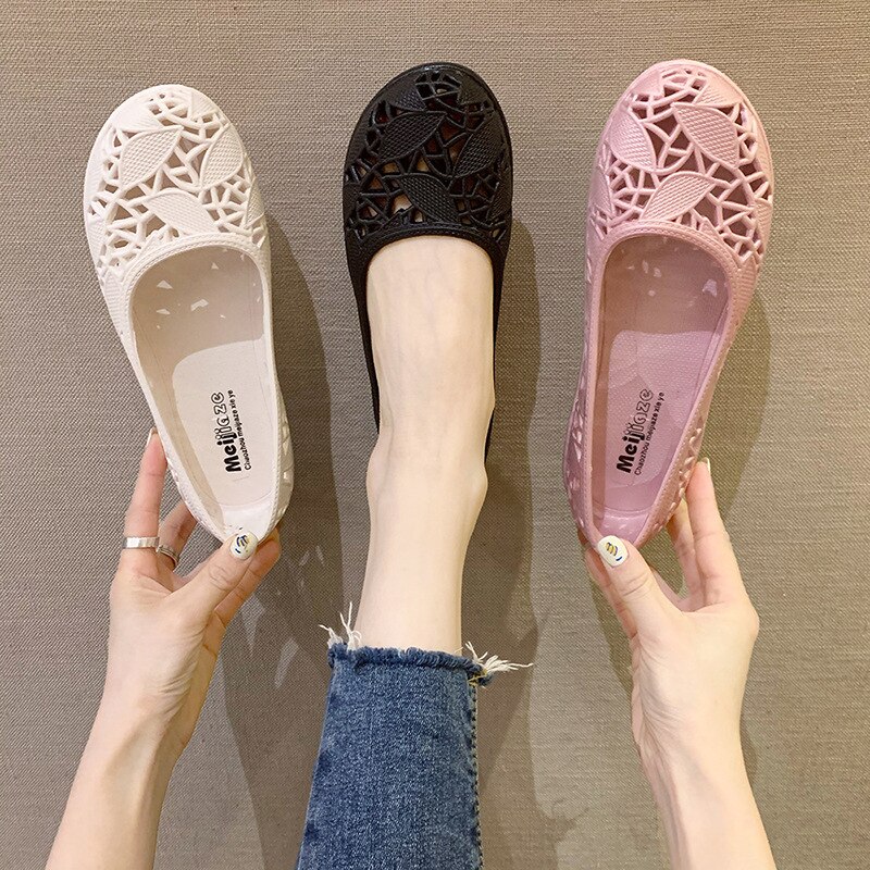 Flower Plastic Shoes Summer Women Sandals Slip On Casual Shoes Female Flats Sandals for Beach Jelly Shoes White