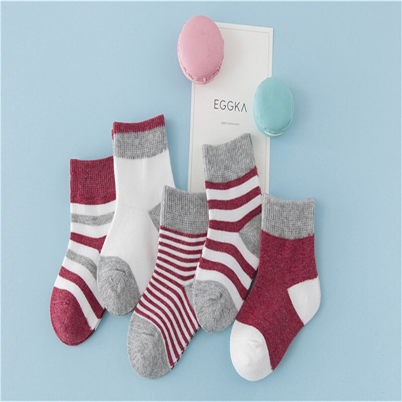 5 paires de chaussettes bébé printemps et automne chaussettes en coton modèles d'explosion dans le tube hommes et femmes chaussettes coréennes mignonnes enfants chaussettes