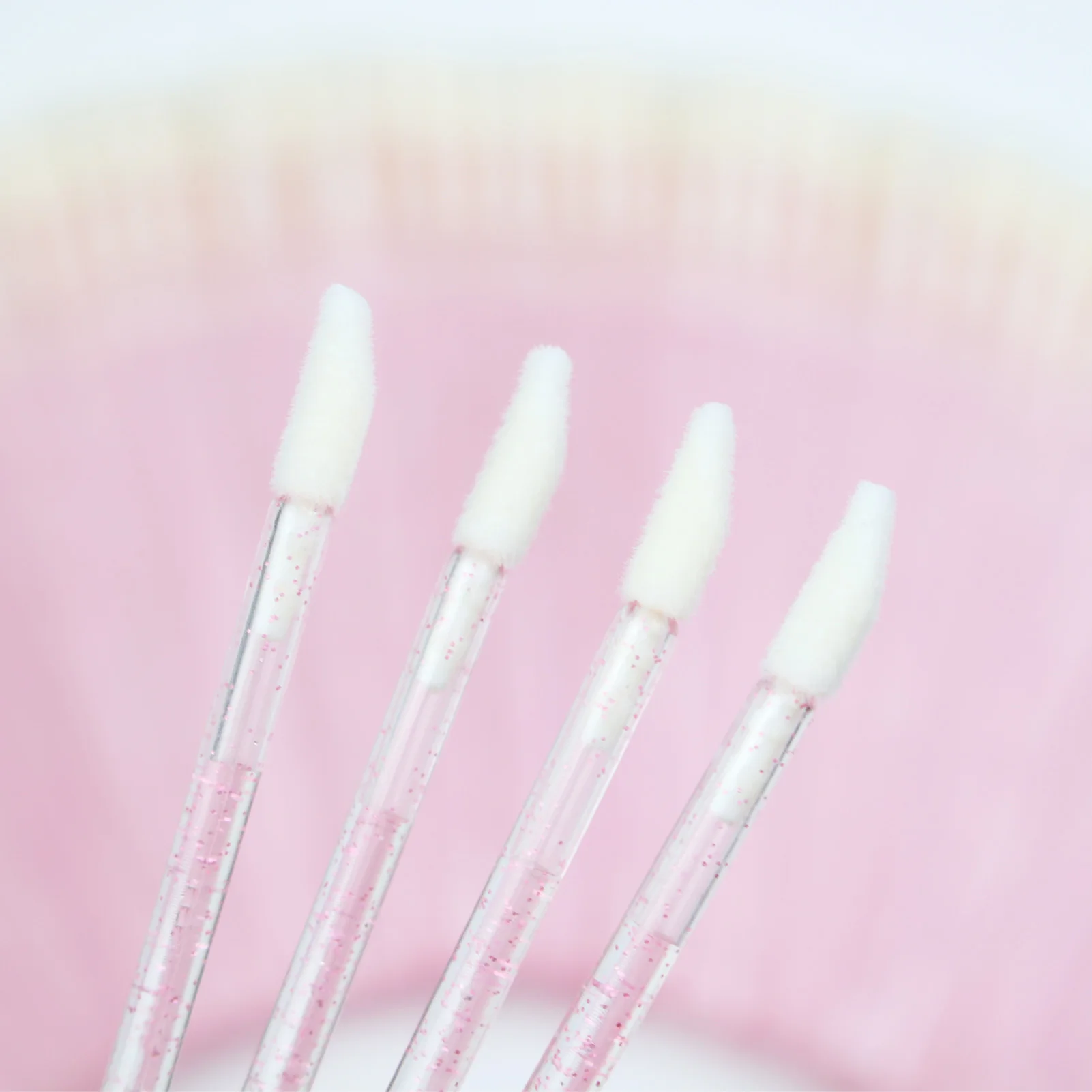 200pcs Disposable Brushes Set Mascara Wands Lip Brushes Microbrush Applicator Swab for Eyelash Extension Eyebrow Makeup Tools