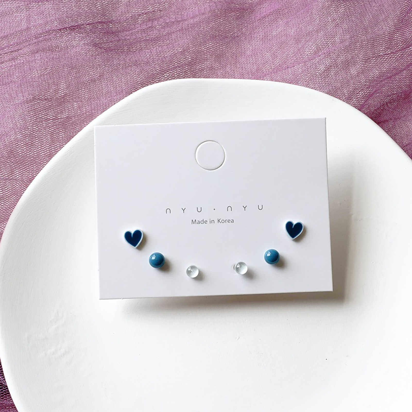 Juego de pendientes de cerámica para mujer y niña, aretes redondos de varios colores con forma de flor, estrella, avión, universo y Planeta, joyería para la oreja, 3 pares: Pistola negra plateada