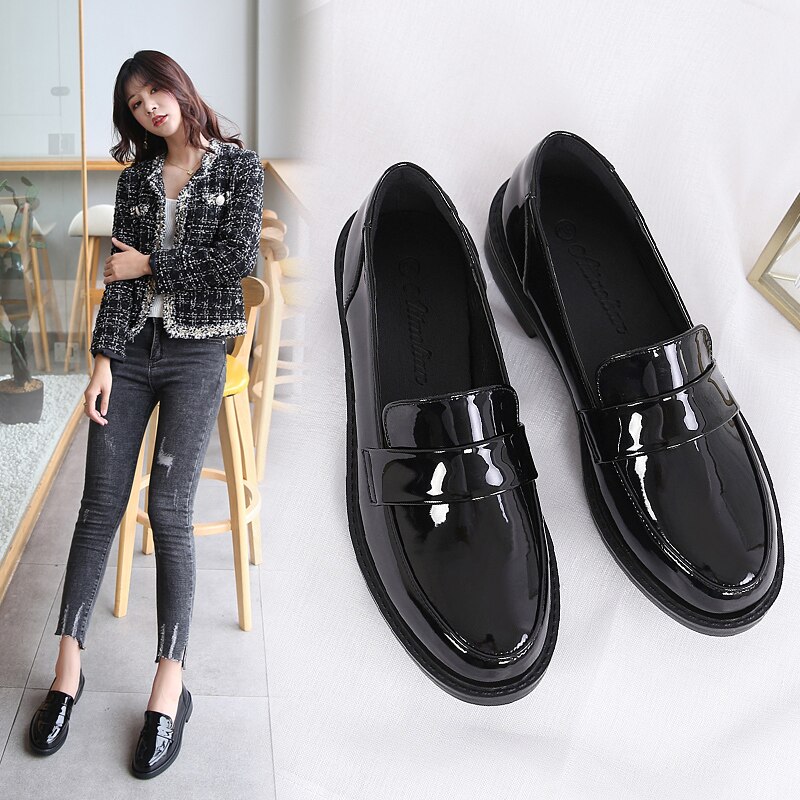 Zapatos oxford de charol británico para mujer, estilo derby calzado plano, de boca baja y gruesa, para primavera: 7.5