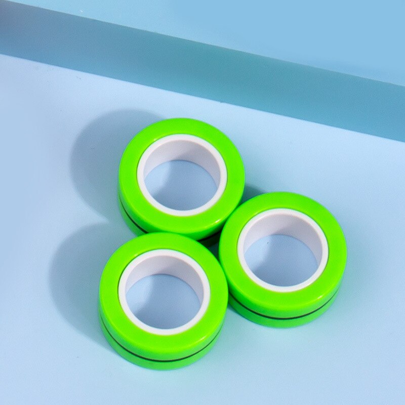 Grappige Relief Magnetische Ringen Fidget Speelgoed Voor Angst Anti-Stress Roller Vingertop Speelgoed Volwassen Kinderen Vinger Spinner Magische Ringen: green