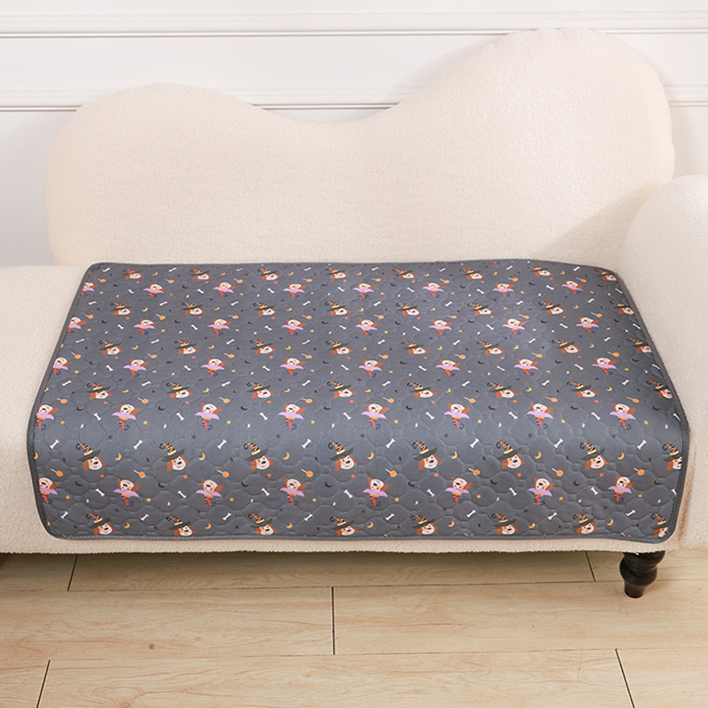 Reusable Dog Pee Pads Washable Dog Pet Diaper Mat Waterproof Puppy Cat Training Diaper Mat Pet Supplies: XXXL / WHITE