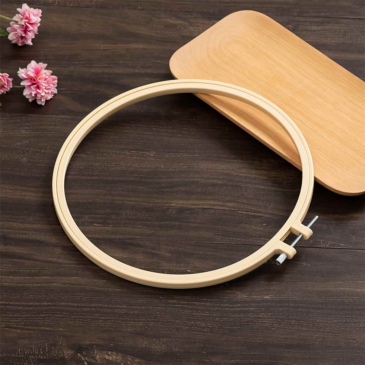 10cm 16cm 20cm 24cm Embroidery Hoops 1 Pcs Sewing Hand Show Wood Rings Embroidery Cross Stitch Tambour Frame Embroidery Shed: 20cm