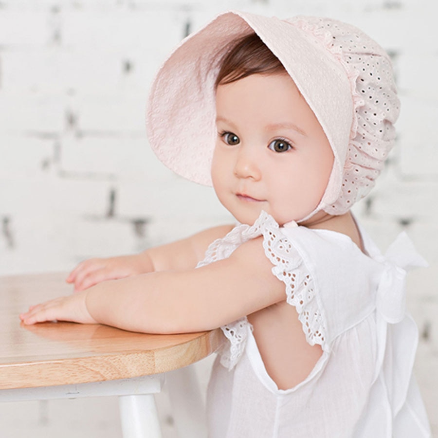 Chapeau en dentelle pour bébés filles | Chapeau avec fleur ajourée, seau ajouré, chapeau de plage pour enfants, accessoires pour bébés et -né