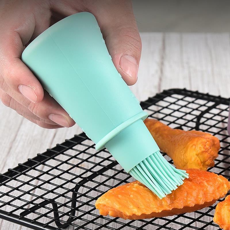 Silicone Oil Bottle Brush Multifunction Basting Brush Sauce Oil Bottle with Lid Silicone Oil Bottle Brush Kitchen Baking Coxeer
