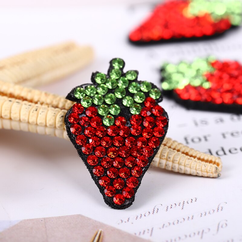 10Pcs Cute Fruit Cartoon Patch Rhinestone Applique Patch Voor Kleding Diy Patches Hoofddeksels Craft: strawbe A
