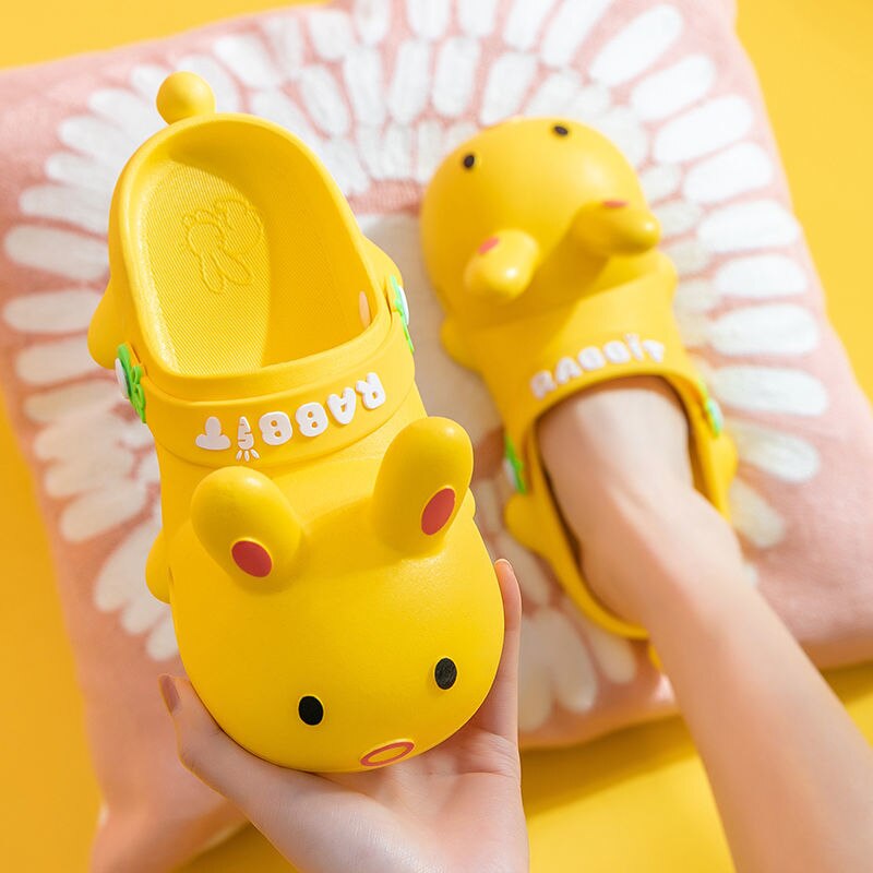 Unisex Pink Rabbit Children Sandals Summer Comfort Non-Slip Soft Sole Kids Clogs Outdoor Beach Sandals Girls Bathroom Slippers