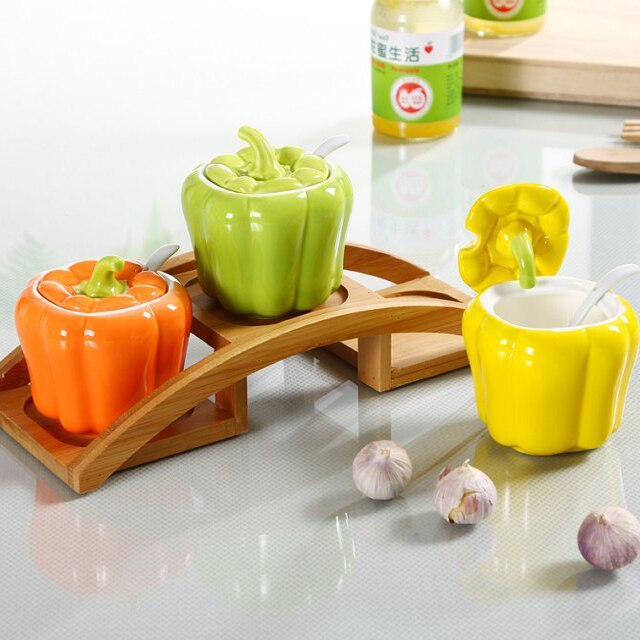 Ceramics pepper pattern seasoning box tank salt can cute vegetables Exterior oil tank kitchen utensils seasoning bottle