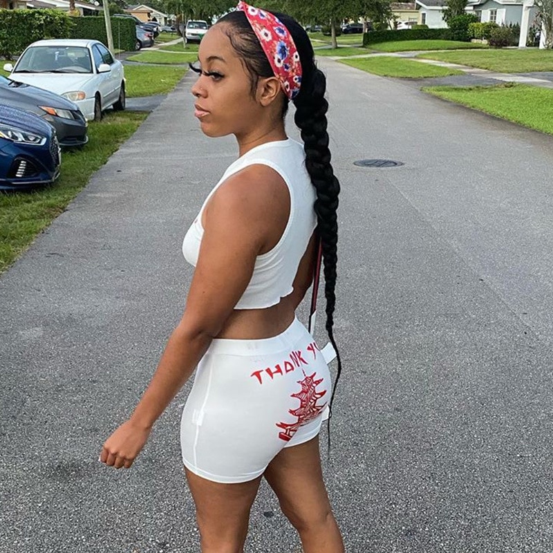 Boofeenaa gule crane tower print booty shorts til kvinder høj talje hvid sorte ripped sweat shorts  c66-ah10
