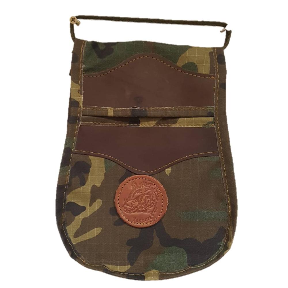 Una bolsa de ojeo en cordura lona camuflaje