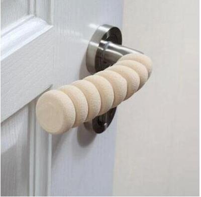2 Stuks Zachte Lange Schuim Deurknoppen Voor Baby Veiligheid Bescherming Anti-Collision Veiligheid Deur Handvat Kind Proof Baby Beschermen productie: white