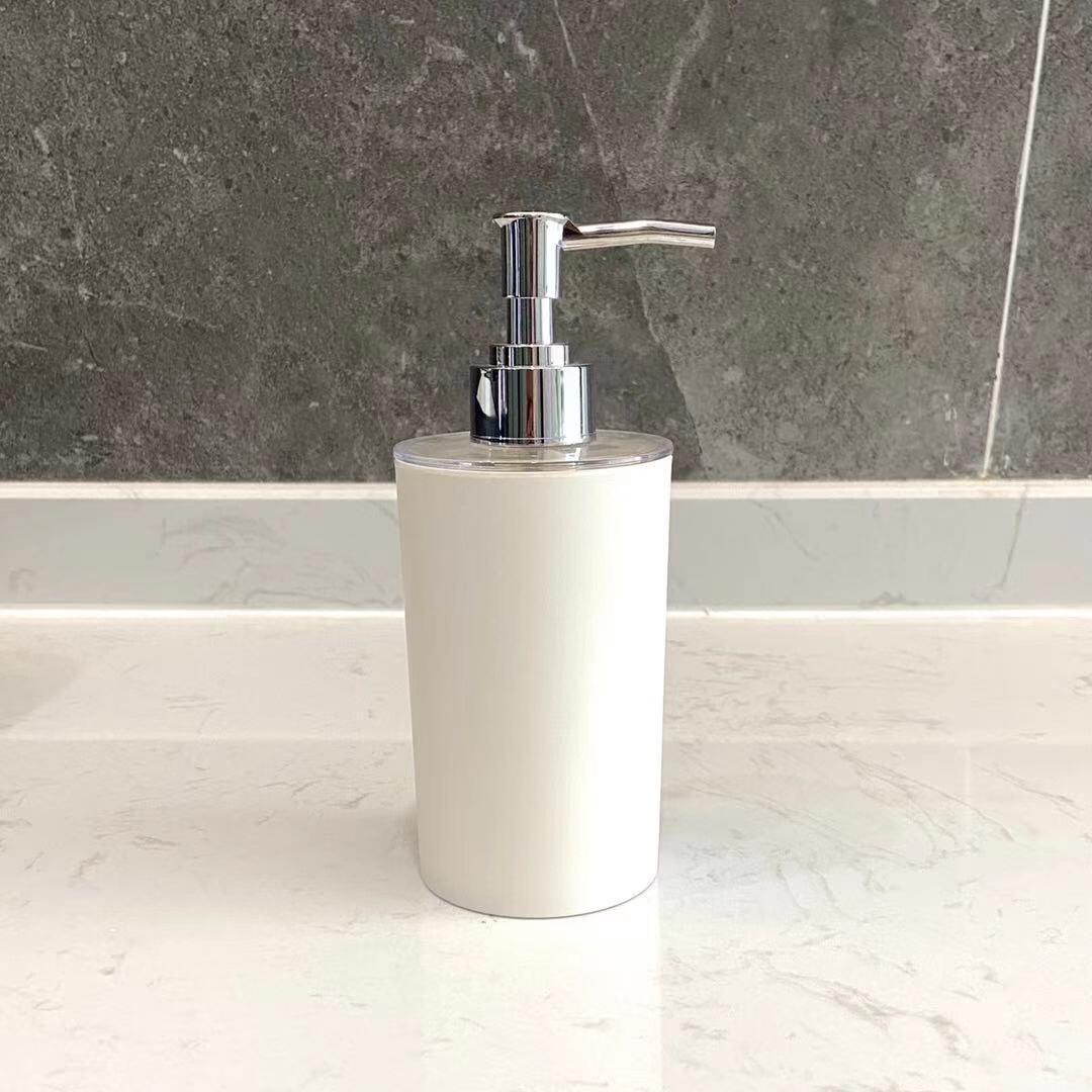 320ML Plastic Liquid Soap Dispensers For Bathroom White Black Bottle Bathroom Accessories Lotion Storage Bottle: white