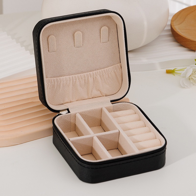 Przenośne mini pudełko do przechowywania biżuterii Organizator podróży Etui na biżuterię Skórzane kolczyki Naszyjnik Pierścionek Organizer biżuterii Wyświetlacz: Black