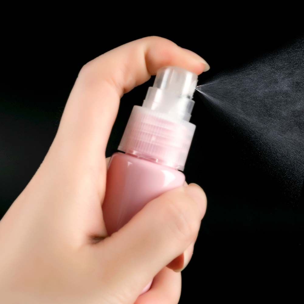 1 Pc 50ml Candy Color Spray Bottle Portable Travel Refillable Bottles Fine Mist Spray Bottle Cosmetic Container