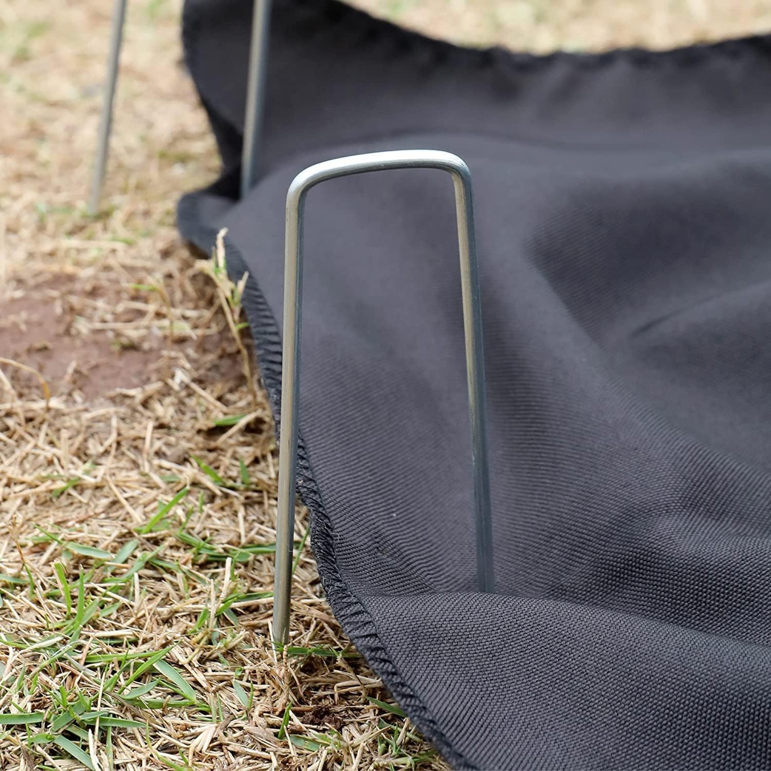 100/10pcs Metal Garden Stakes U-Shape Landscape Staple Ground Nail Fence Film Tents Securing Pegs Sod Pins Gardening Tools