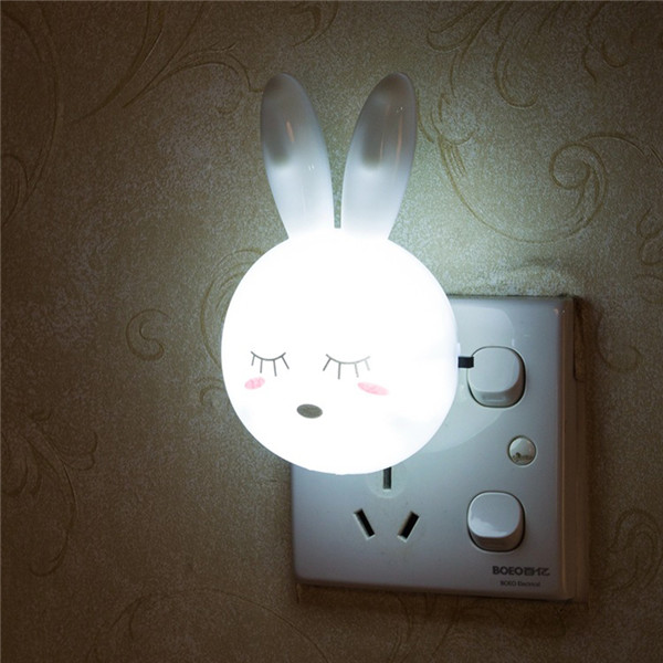 Bonita luz LED nocturna de conejo de dibujos animados, interruptor de AC110-220V, lámpara de noche de pared, lámpara de noche para dormitorio para niños, para niños con enchufe UE/EE. UU.: Blanco / US