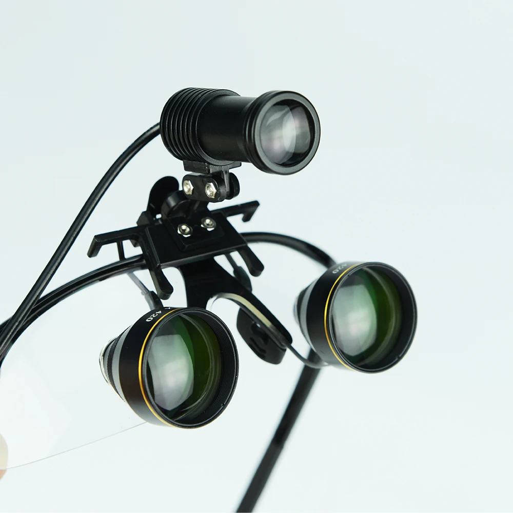 Draagbare oplaadbare LED-koplamp Tandheelkundige loepen Hoofdlamp Vergrootglas Helpende hand Soldeervergrootglas met LED-verlichting
