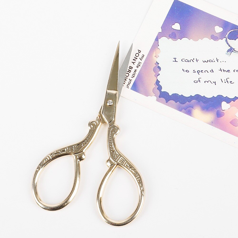 1pcs Exquisite Stainless Steel Antique Scissors European Retro Classic Craft Sewing Handicraft Scissor DIY Stitch Home Tool