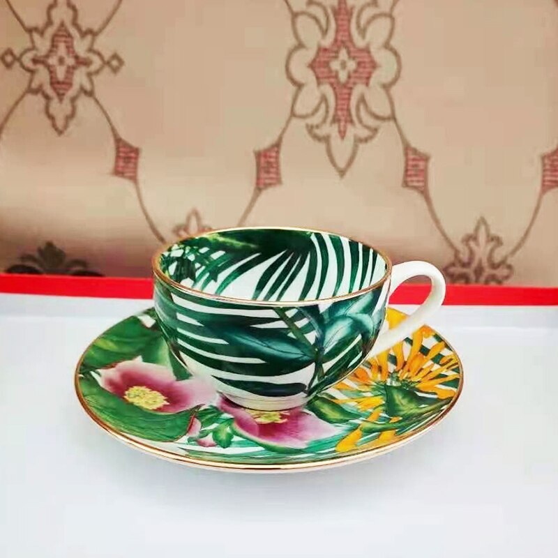 Flower European Bone china coffee set Top Grade Porcelain coffee cup and saucer Luxury Pearl glaze