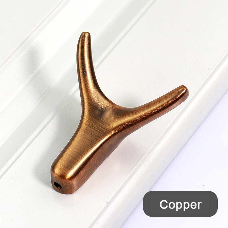 1pc Wall-Mounted Clothes Hook Cow Horn Hook Bathroom Coat Hook Bedroom Robe Hook Bathroom Accessories