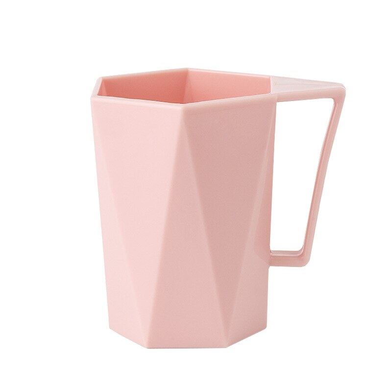 1 Pcs Huishoudelijke Geometrische Vorm Mondwater Cup Met Handvat Paar Cup Diamant Facet Plastic Toothbrushing Cup Tand Mok Melk Cup: Pink
