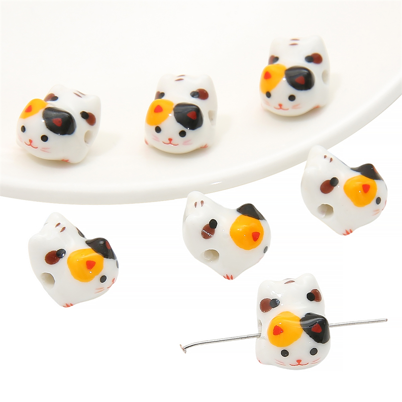 Cuentas de cerámica pintadas a mano de animales de dibujos animados multicolor para la fabricación de joyas, pulseras hechas a mano, accesorios de manualidades de collar, 1Pc: Verde