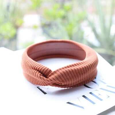 Einfarbig Baby Stirnband Herbst Winter Mädchen freundlicher Twist Knoten Haar Band betroffen Baumwolle Elastische Baby Mädchen Stirnbänder Haar Zubehör: Karamell Farbe