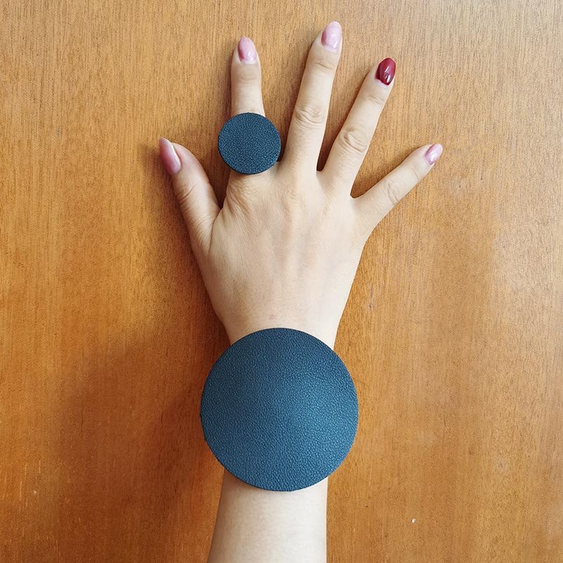 Boho Lederen Armband Voor Vrouwen Sieraden Dingen Handgemaakte Hedendaagse Populaire Armbanden Zwarte Mode Touw Ketting Armband: 1
