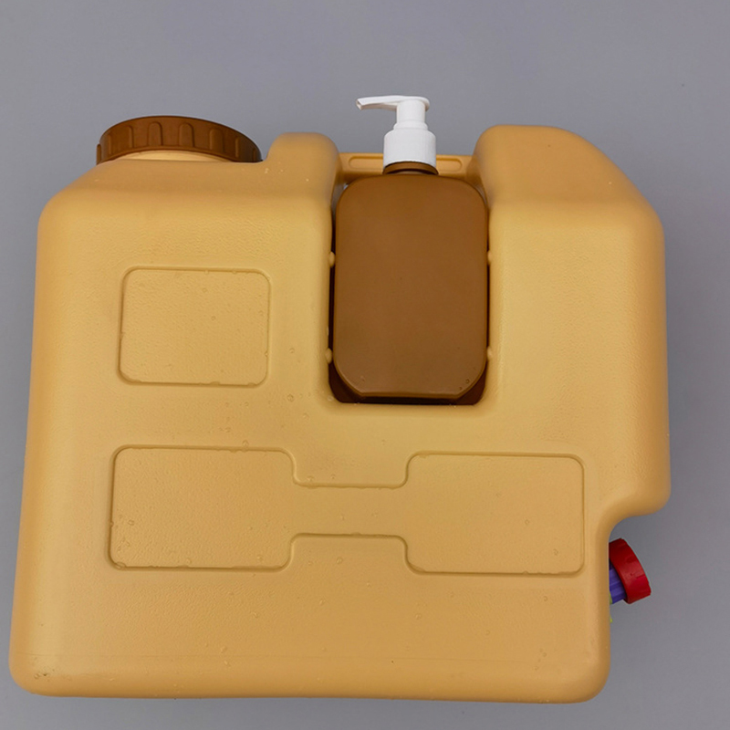 Water Container Water Storage Carrier Jug Dispenser 20L Capacity, with Brown Cap and Spigot, for Camping RV Outdoors Emergency