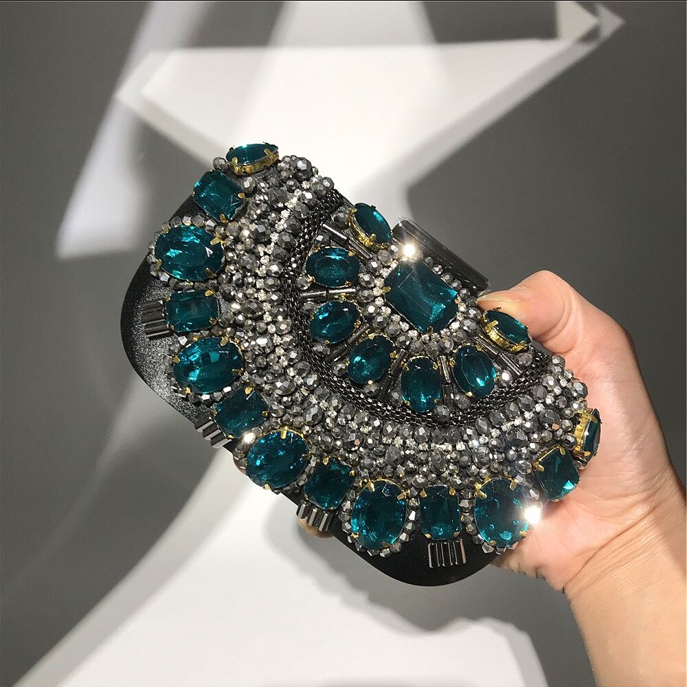 Famous Brand Women Handbags Black Crystal Evening Purse for Female Metal Clutches Beaded Bridal Wedding Box Flaps Bolsos Mujer