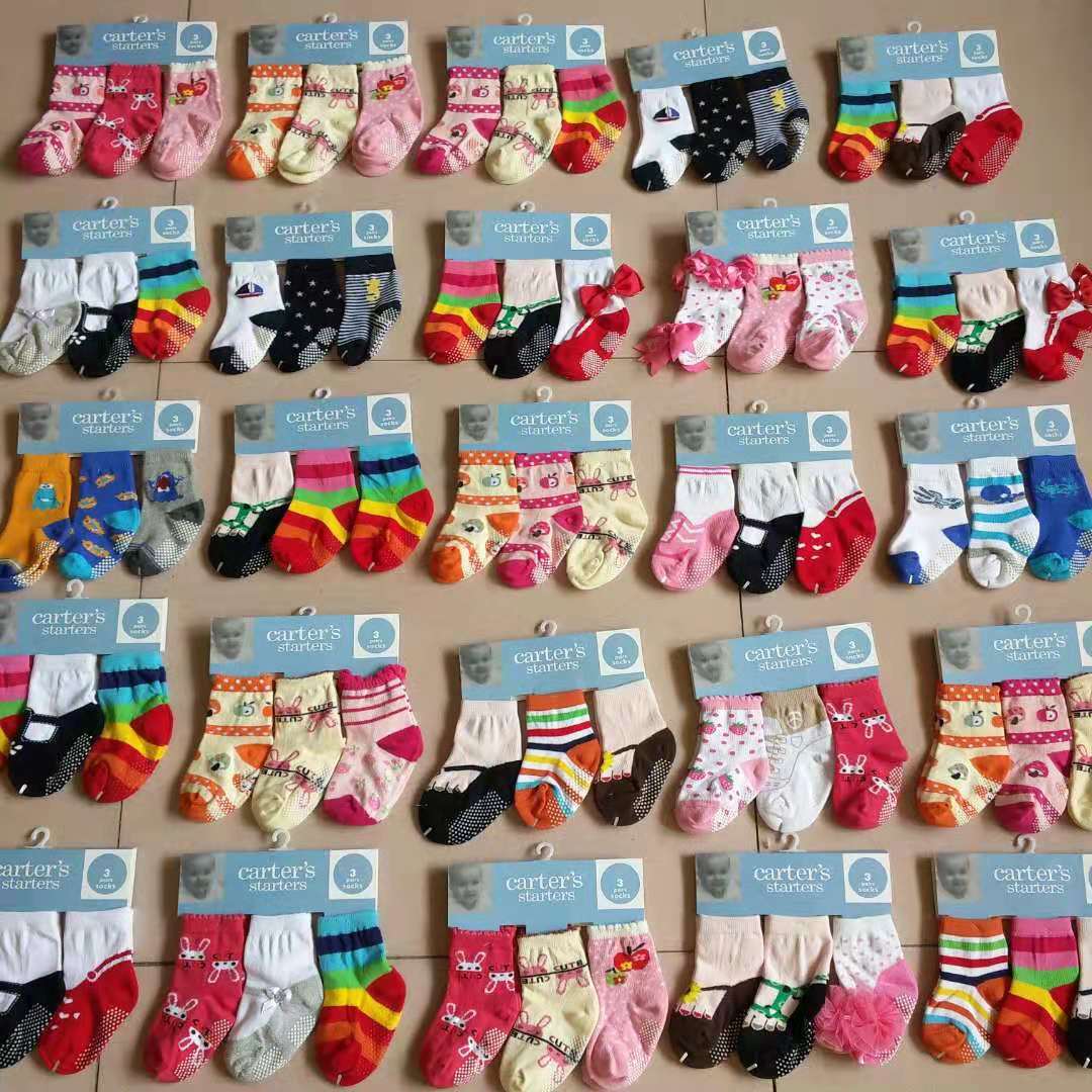 Carter-calcetín de Interior para bebé recién nacido, calcetines de invierno de algodón grueso para niña, calcetín divertido con suelas de goma: Boy 1 pair random / 3-12 months