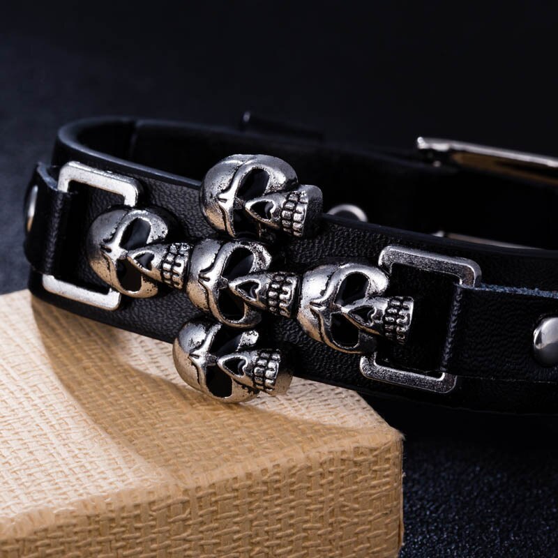 Pulsera con calavera y esqueleto Punk para hombre y mujer, brazalete con hebilla de cinturón de cuero, estilo gótico, Rock