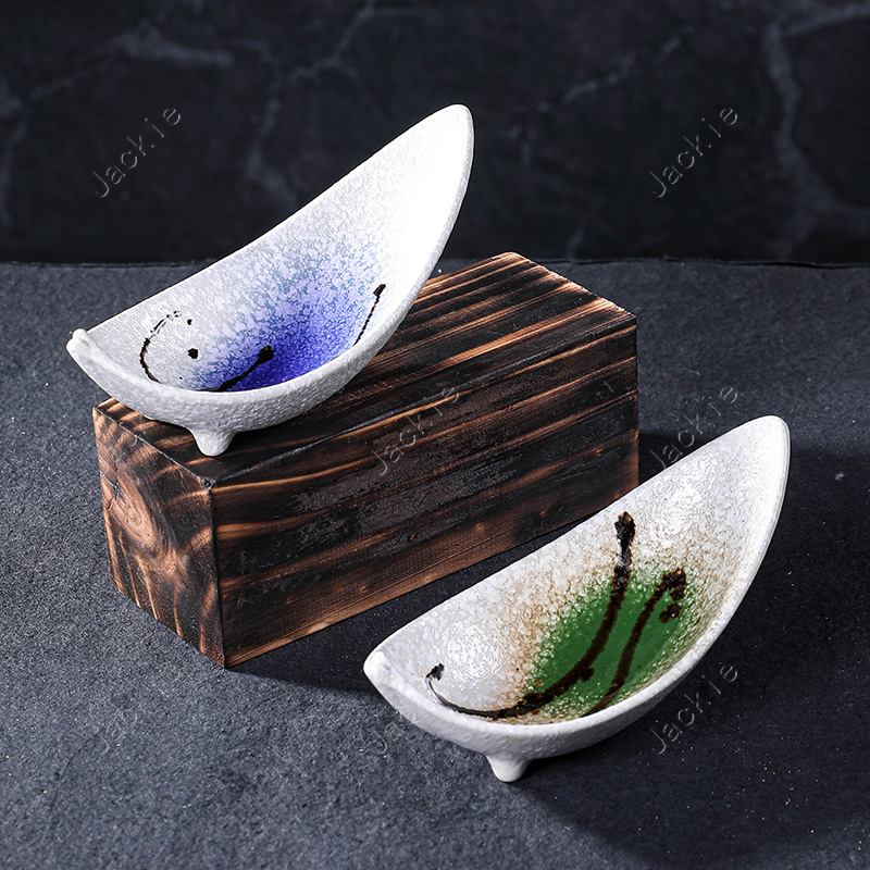 Kreatywny półksiężyc półmisek ornament japońnarty styl restauracja zimne dania naczynie na sos sojowy domowa ceramika zastawa stołowa zdobione