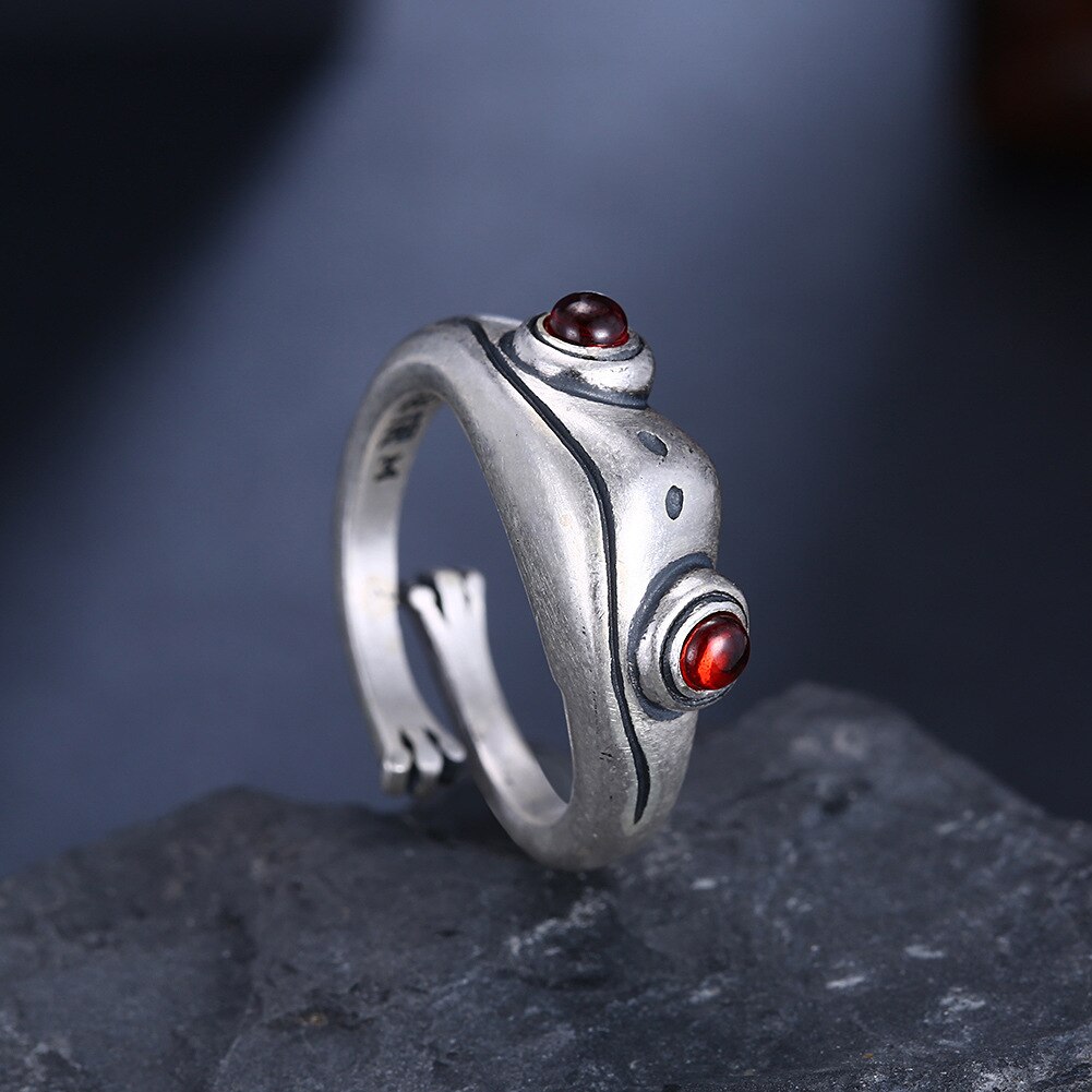 Vintage Silver Color Ring Frog Retro Personality Animal Unisex Red Stone Frog Open Adjustable Rings Fine Jewelry
