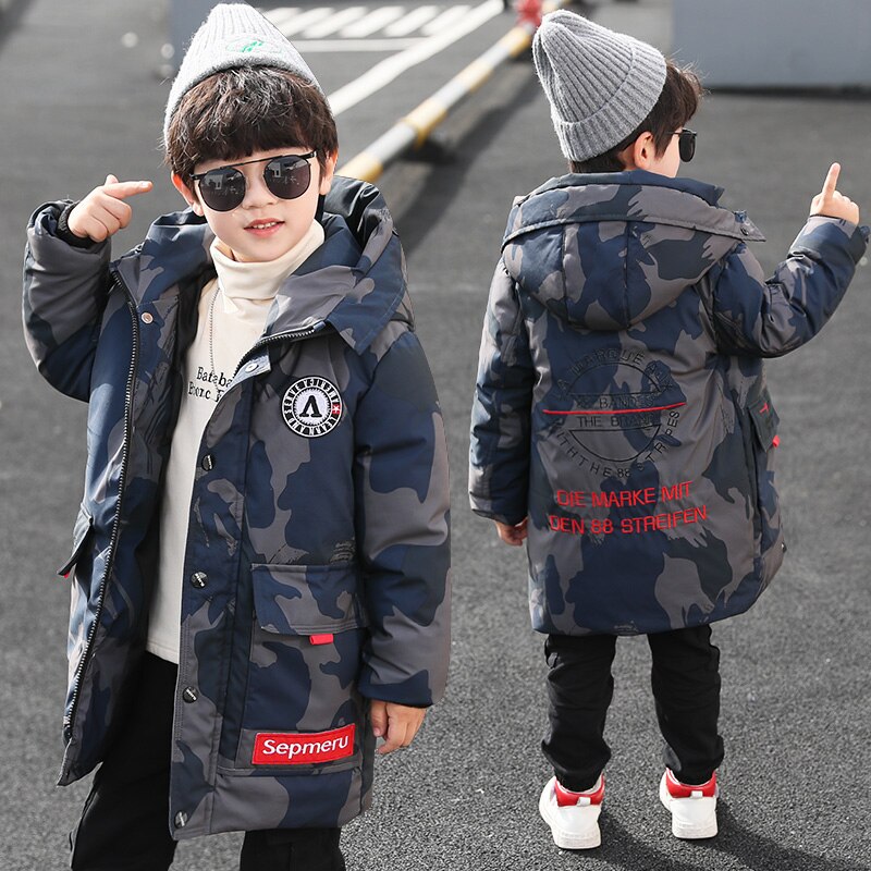 Babyjongens winterjas bedrukt camouflage verdikking trenchcoat 4-13 jaar oud borduurwerk label capuchon kinderwinterkleding: Marine / 120