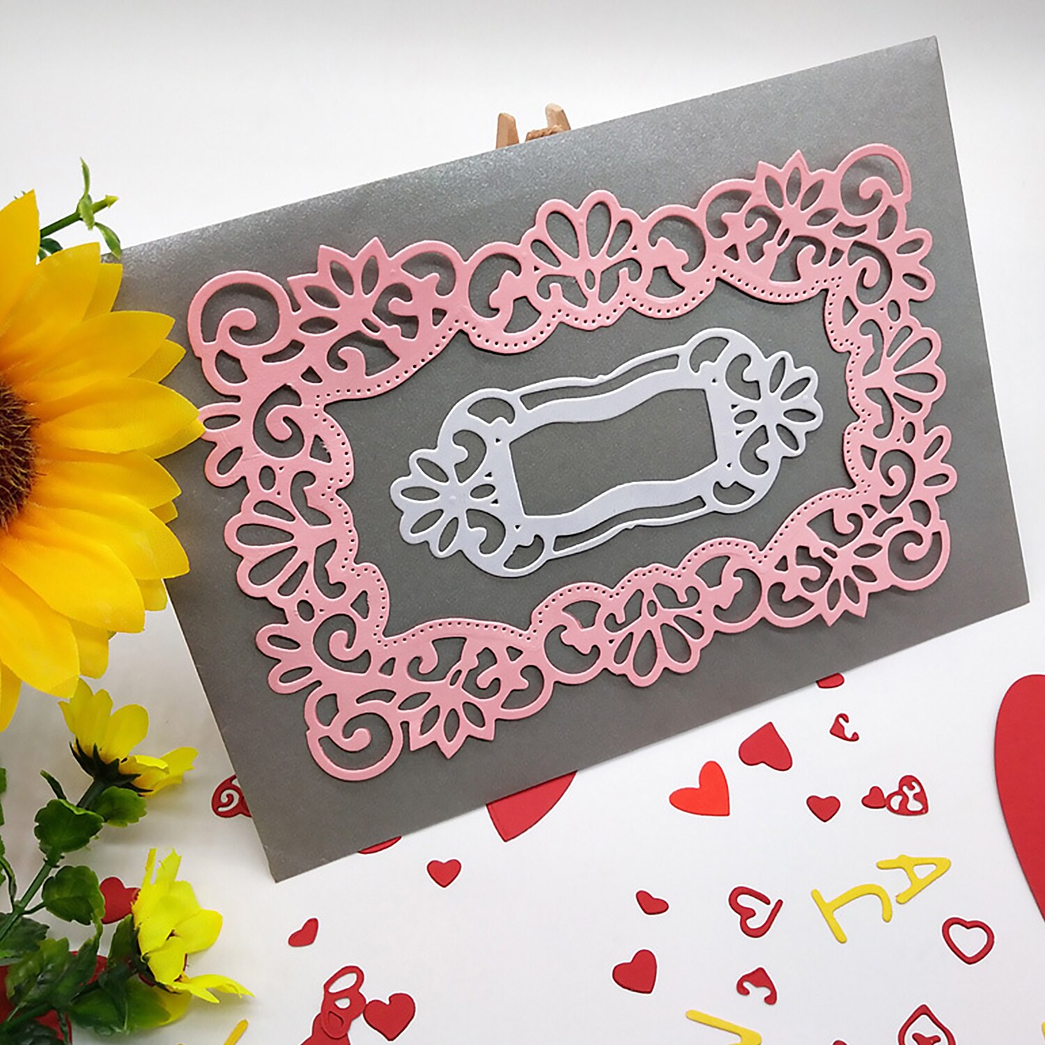 Hollow Out Lace Metal Cutting Dies Stencils Templates Mould for DIY Wedding Invitation Embossing Crafts Scrapbooking