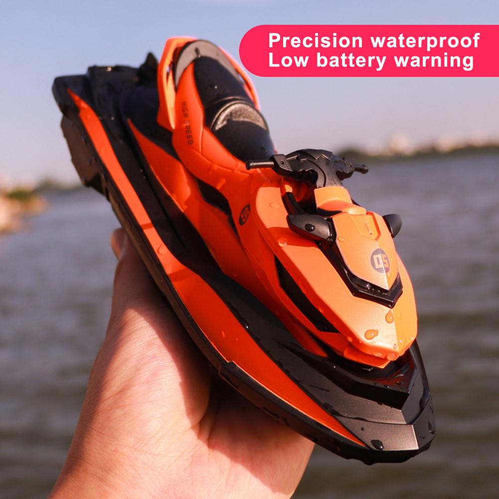 RC Speed Boat 2.4GHz Remote Control Motor Boat Speedboat Rivers And Lakes Water Toys For Pools Lakes Boys