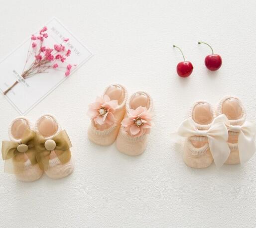 Kanten stijl prinses strik baby katoenen sokken uitgehold poreuze onzichtbare sokken kinderen snoepkleurige zomer vloer sokken antislip: Kaki / 1 to 2 jaar