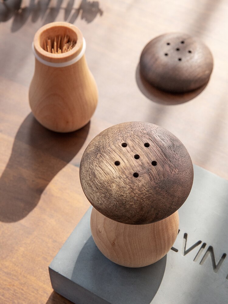 Japanese Mushroom Toothpick Box Wooden Popular Solid Wood Toothpcks Simple Personality Restaurant Toothpick Container