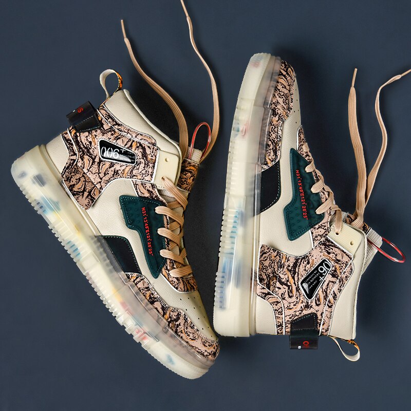 Waterproof Sports Shoes Men High-top Graffiti SkateBoard Shoes Platform Sneakers Man Leather Men&#39;s Walking Shoes Zapatos Hombre