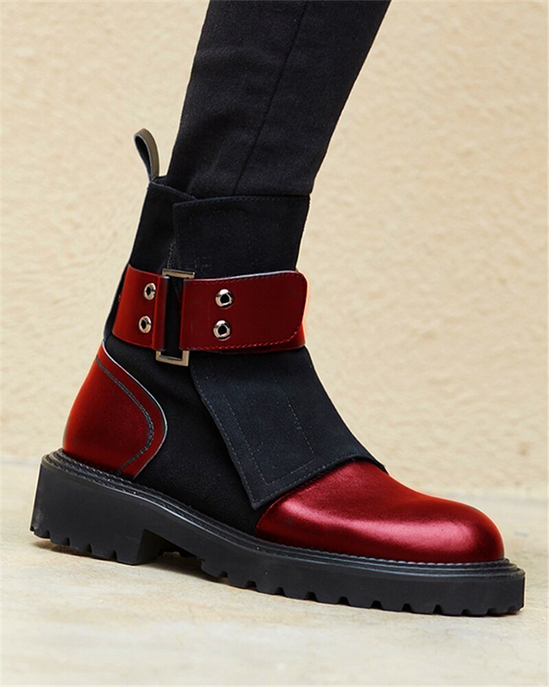 Botas de motorista de piel sintética con cinturón, de tacón bajo, estilo casual callejero negro