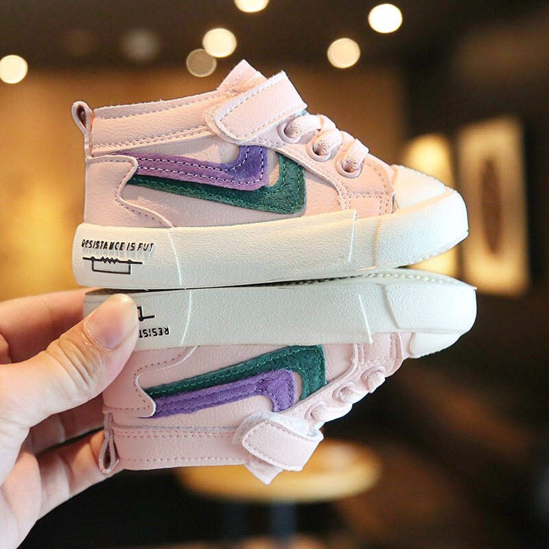 Grønne røde striber små sko baby piger drenge sneakers mikrofiber vinter skridsikker småbørn afslappet first walkers sport: Lyserød / 17